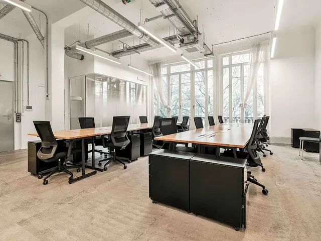 Bureau indépendant 72 postes à louer - Paris 11e (République) - photo 3