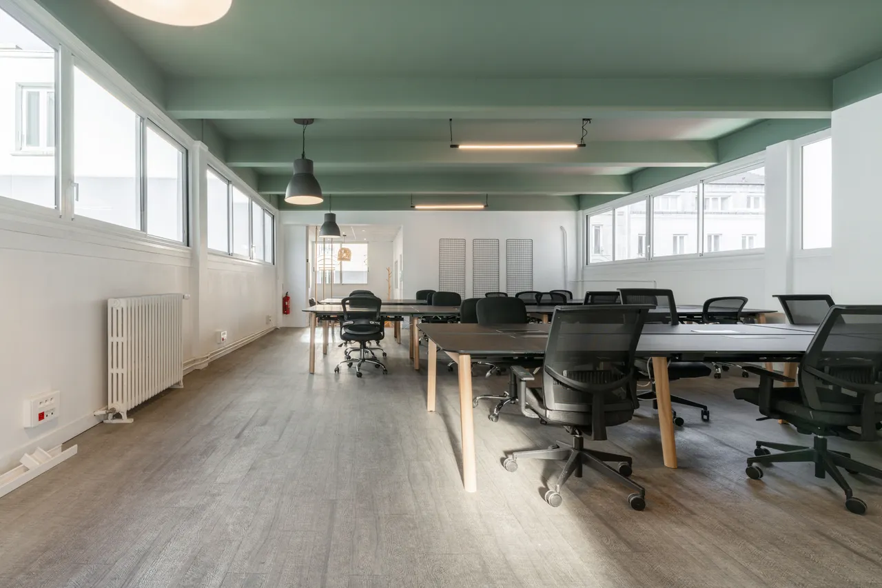 Bureau privatif 30 postes à louer - Paris 11e (Bastille) - photo 1