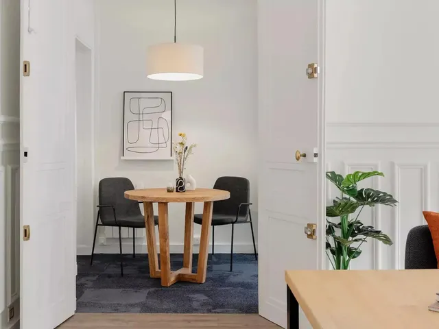 Bureau privatif 26 postes à louer - Paris 9e (Trinité) - photo 5
