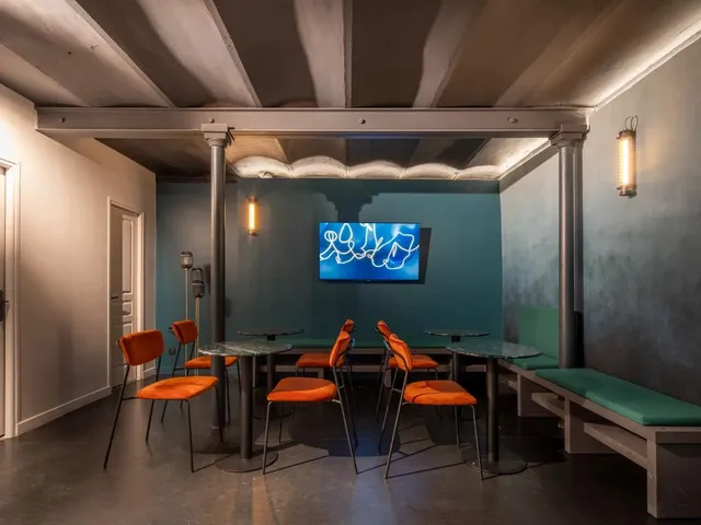 Bureau indépendant 35 postes à louer - Paris 3e (Elzevir) - photo 6