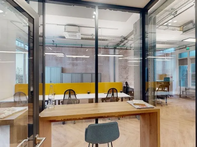 Bureau privé 22 postes à louer - Paris 10e (Petits Hôtels) - photo 5