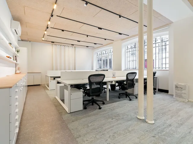 Bureau privatif 16 postes à louer - Paris 9e (Conservatoire) - photo 4