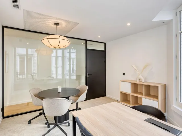 Bureau privatif 48 postes à louer - Paris 8e (Saint-Lazare) - photo 6