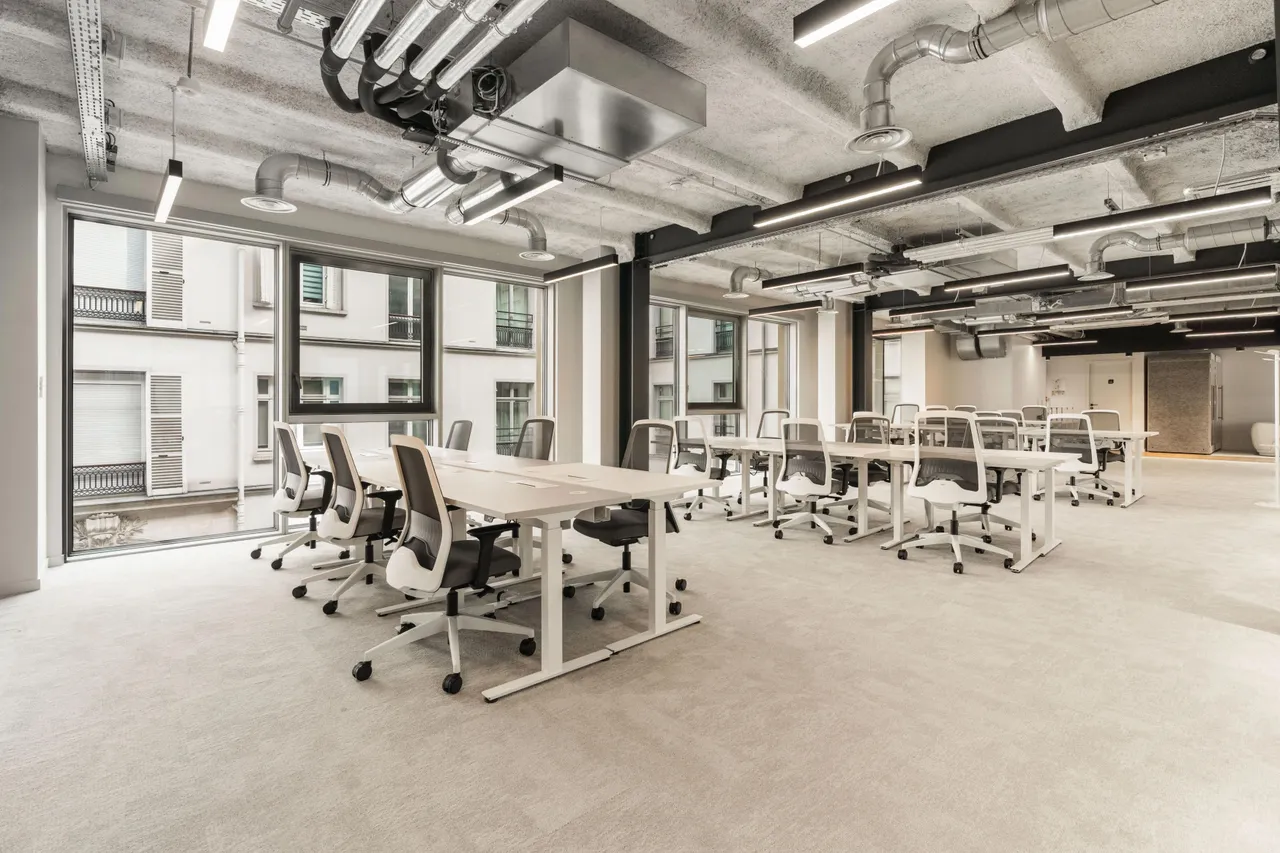 Bureau indépendant 80 postes à louer - Paris 8e (Champs-Élysées) - photo 1