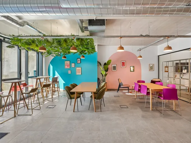 Bureau privé 40 postes à louer - Clichy - photo 9