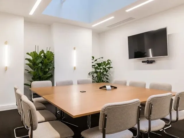 Bureau privé 12 postes à louer - Rue du 4 Septembre, Paris 2e - photo 6