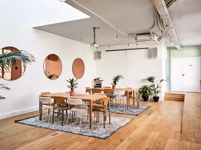 Bureau privé 20 postes à louer - Paris 2e (Strasbourg-Saint-Denis) - photo 4