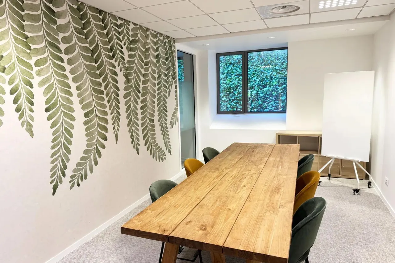 Bureau privé 17 postes à louer - Paris 18e (Ordener) - photo 1
