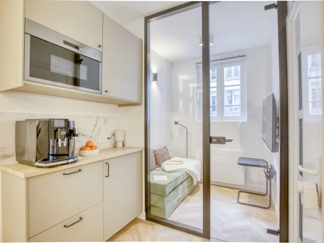Bureau privé 4 postes à louer - Paris 2e (Quatre Septembre) - photo 3