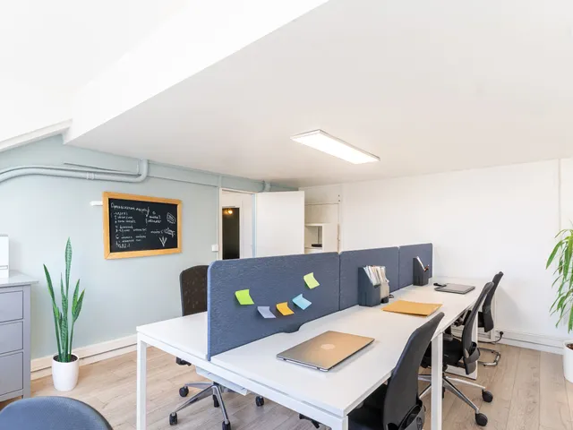 Bureau privé 14 postes à louer - Paris 2e (Quatre Septembre) - photo 6
