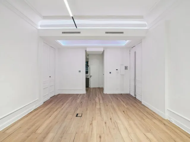 Bureau indépendant 16 postes à louer - Bordeaux - photo 3