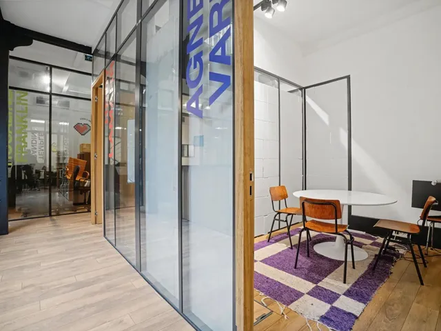 Bureau indépendant 35 postes à louer - Paris 10e (Gare De L'est) - photo 2