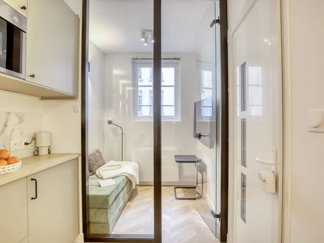 Bureau privé 4 postes à louer - Paris 2e (Quatre Septembre) - photo 4