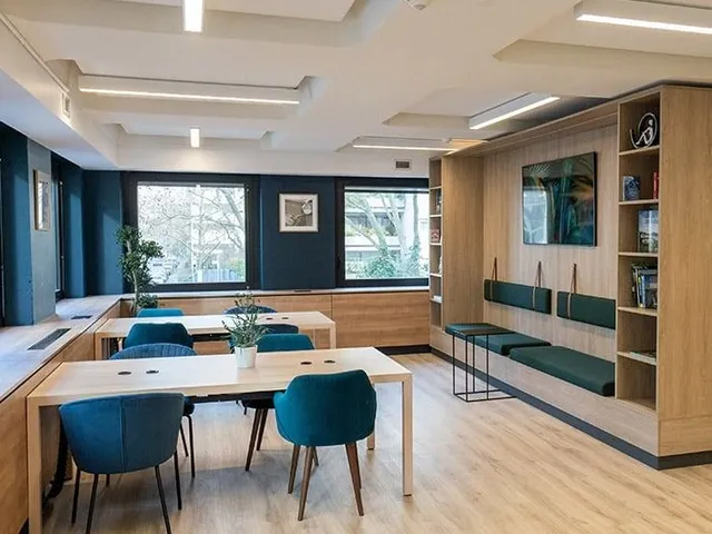 Bureau privé 6 postes à louer - Lyon (Genève) - photo 7