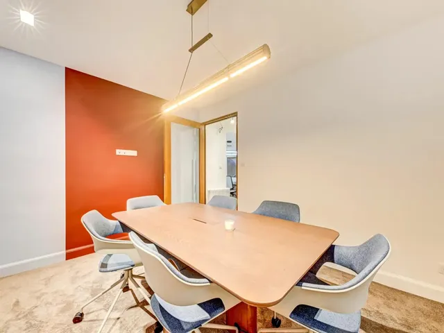 Bureau privatif 28 postes à louer - Paris 9e (Pigalle) - photo 4