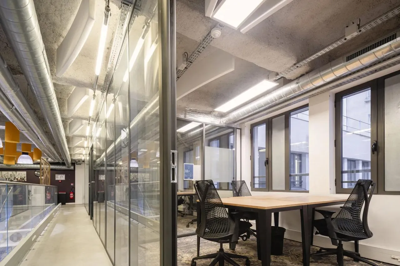 Bureau privé 6 postes à louer - Paris 11e (Bréguet) - photo 1