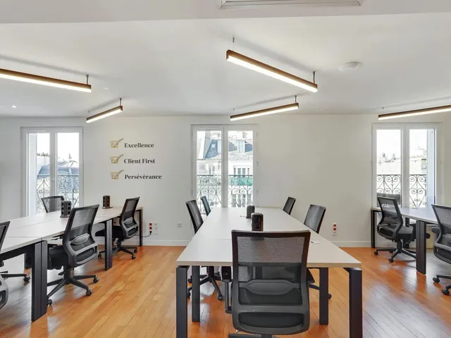 Bureau privatif 10 postes à louer - Paris 8e (Franklin D. Roosevelt)