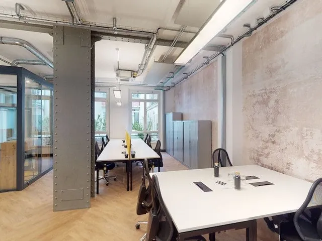 Bureau privé 22 postes à louer - Paris 10e (Petits Hôtels) - photo 3