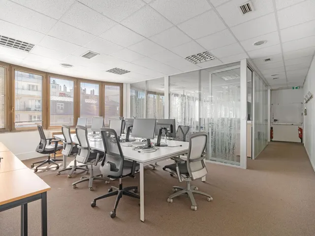 Bureau indépendant 26 postes à louer - Paris 11e (Nation) - photo 3