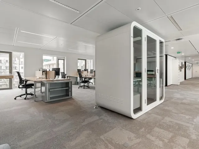 Bureau indépendant 104 postes à louer - Levallois-Perret (André Malraux) - photo 4