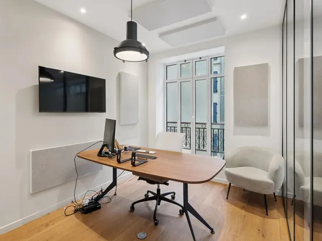 Bureau indépendant 18 postes à louer 583 EUR/poste - Rue du Faubourg Poissonnière, Paris 10e - photo 8