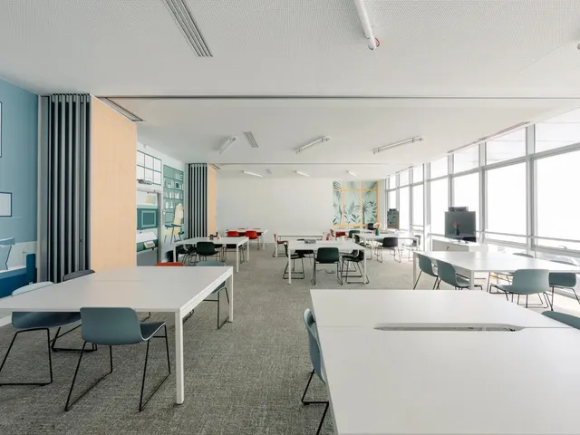 Bureau privé 3 postes à louer - Saint-Denis (Pleyel) - photo 15