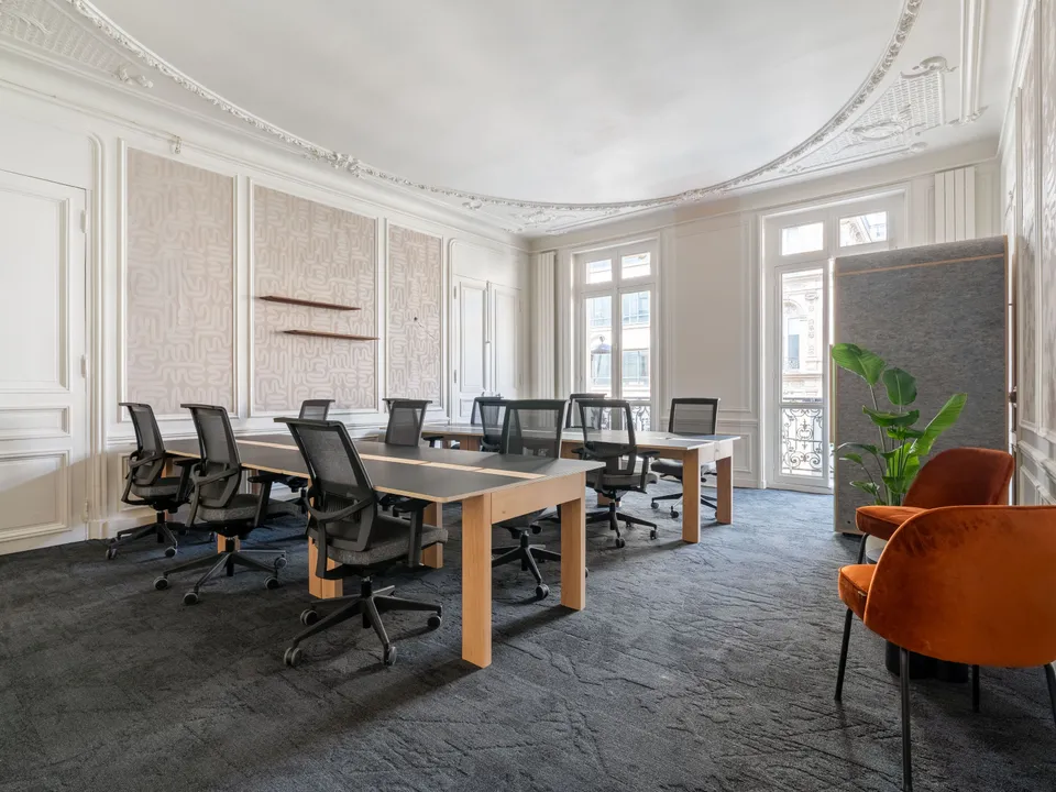 Bureau haussmannien climatisé rue de Châteaudun, Paris 9e
