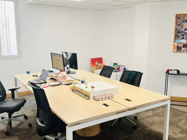 Bureau indépendant 4 postes à louer - Chaussée d'Antin - photo 8