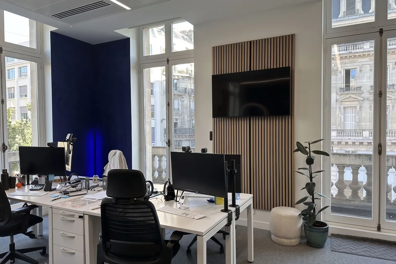 Bureau privé 10 postes à louer - Paris 1er (Louvre Paris 1ᵉ) - photo 1