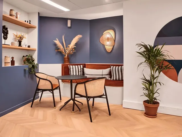 Bureau privé 4 postes à louer - Paris 16e (Magdebourg) - photo 5