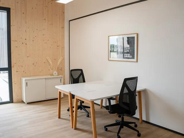 Bureau privé 7 postes à louer - Montpellier (Maryam Mirzakhani) - photo 7