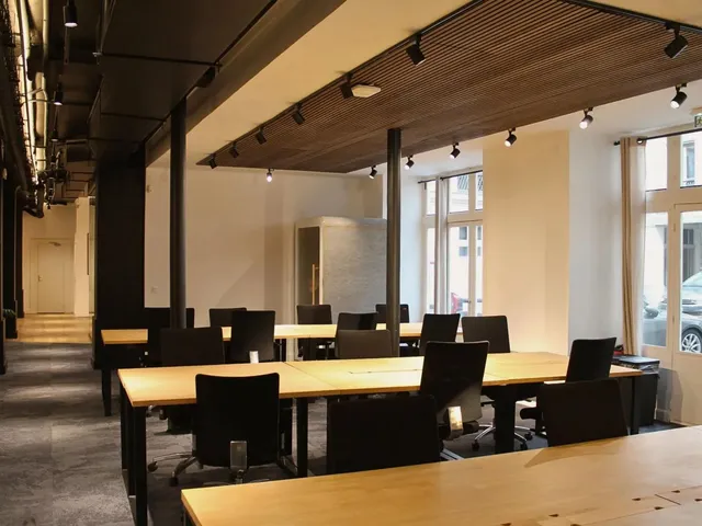 Bureau indépendant 60 postes à louer - Paris 10e (Bonne Nouvelle) - photo 5