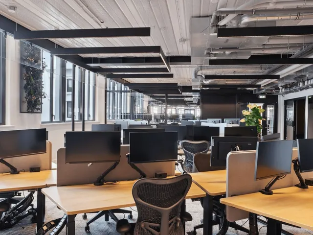 Bureau indépendant 87 postes à louer - Paris 3e (Arts Et Métiers) - photo 3