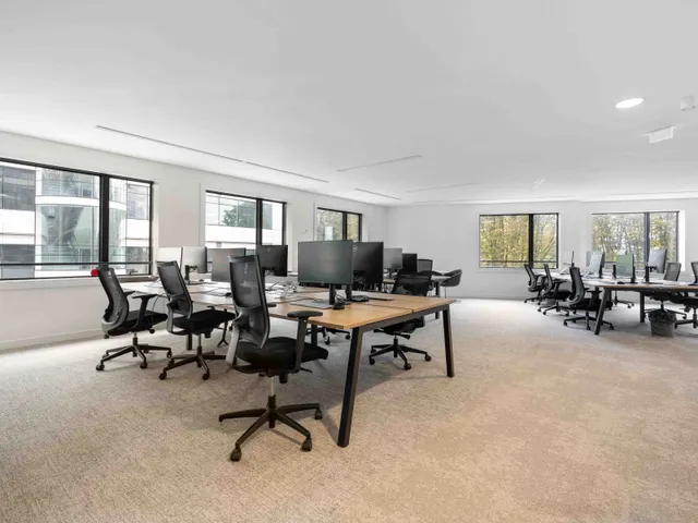 Bureau privé 52 postes à louer - Levallois-Perret (92300) - photo 3