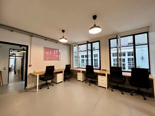 Bureau indépendant 20 postes à louer - Paris 10e (Rocroy) - photo 2