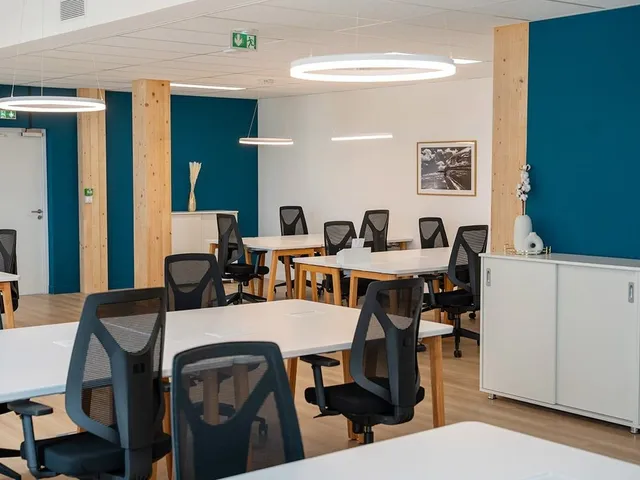 Bureau privé 7 postes à louer - Montpellier (Maryam Mirzakhani) - photo 10
