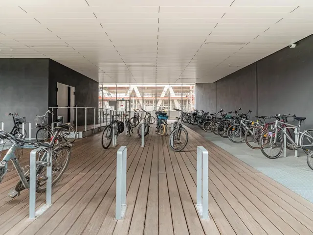 Bureau indépendant 30 postes à louer - Paris 13e (Gare D'austerlitz) - photo 10