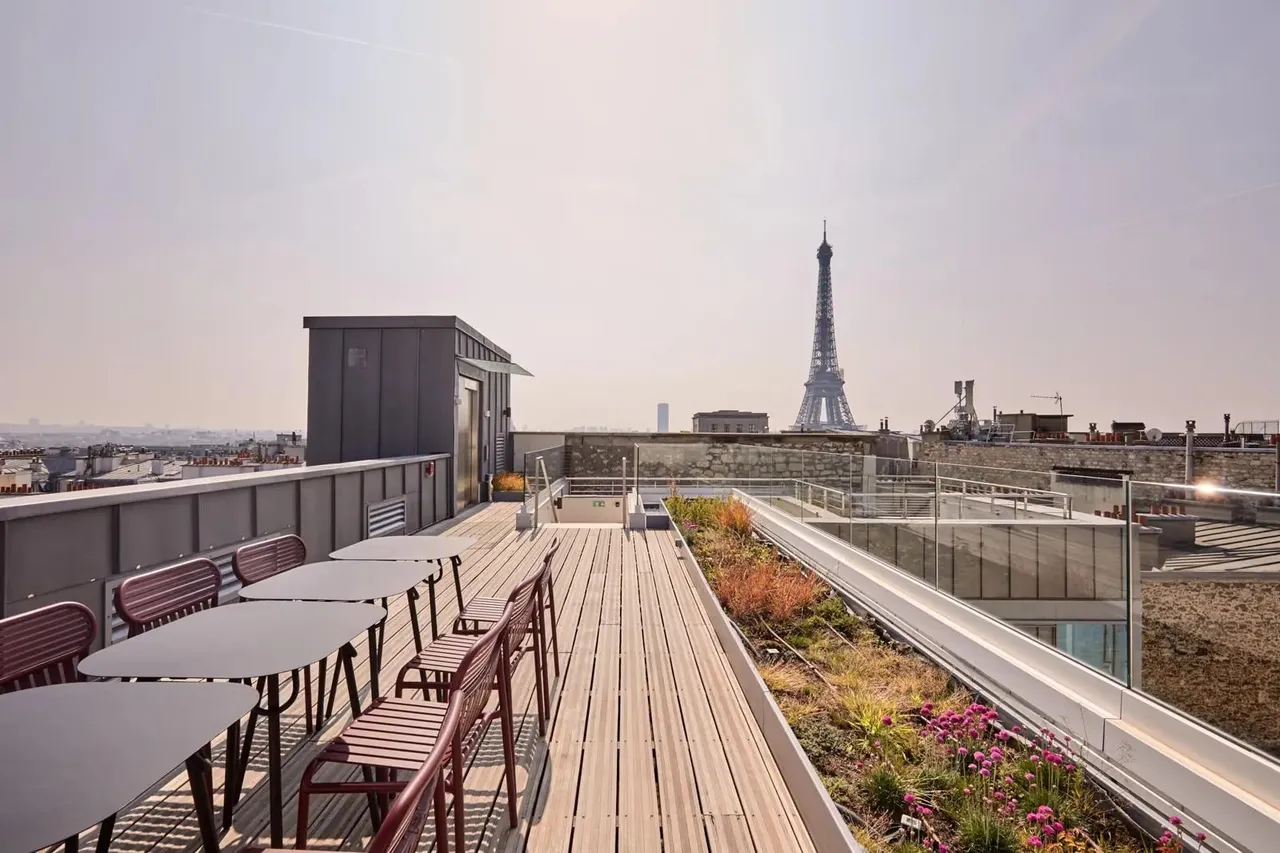 Bureau privé 25 postes à louer - Paris 16e (Magdebourg) - photo 1