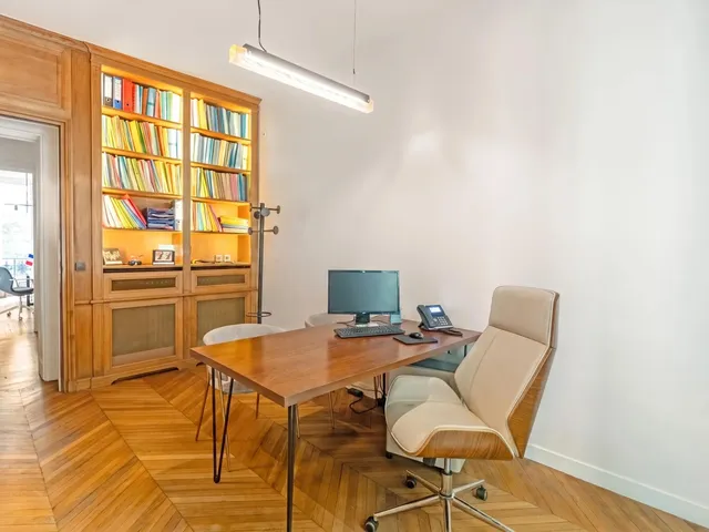 Bureau indépendant 26 postes à louer - Paris 17e (Pereire) - photo 2