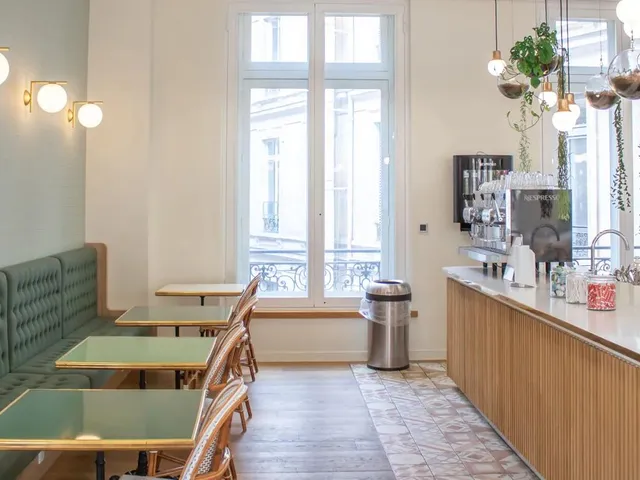 Bureau privé 11 postes à louer - Paris 9e (Opéra Garnier) - photo 3