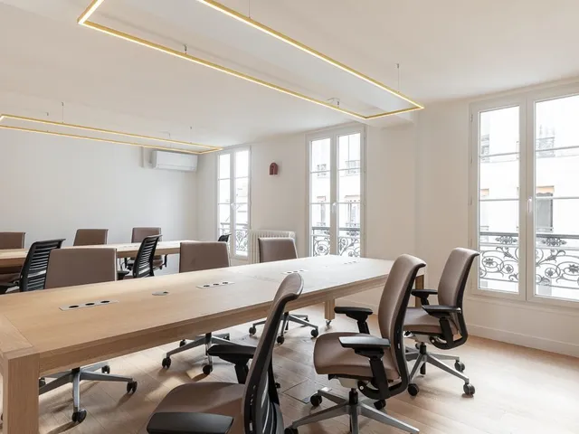 Bureau indépendant 48 postes à louer - Paris 2e (Rivoli) - photo 11