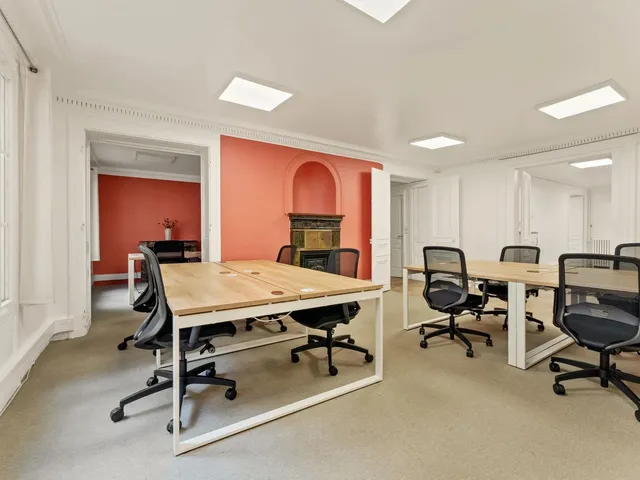 Bureau privatif 25 postes à louer - Paris 10e (Faubourg Poissonnière)