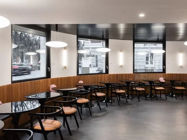 Bureau privé 4 postes à louer - Paris 8e (Champs-Élysées) - photo 6