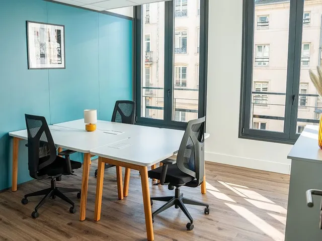 Bureau privé 10 postes à louer - Nancy (St jean) - photo 3