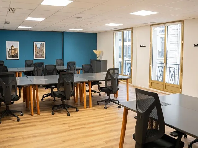 Bureau privé 2 postes à louer - Paris 8e (Rue de Monceau) - photo 3