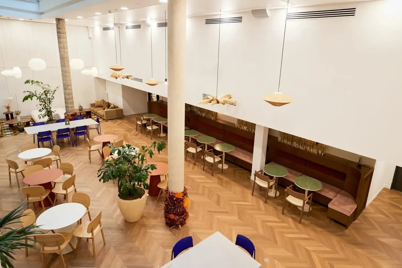 Bureau privé 9 postes à louer - Paris 9e (Trévise) - photo 1