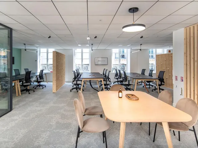 Bureau privatif 19 postes à louer - Paris 9e (Mogador) - photo 4