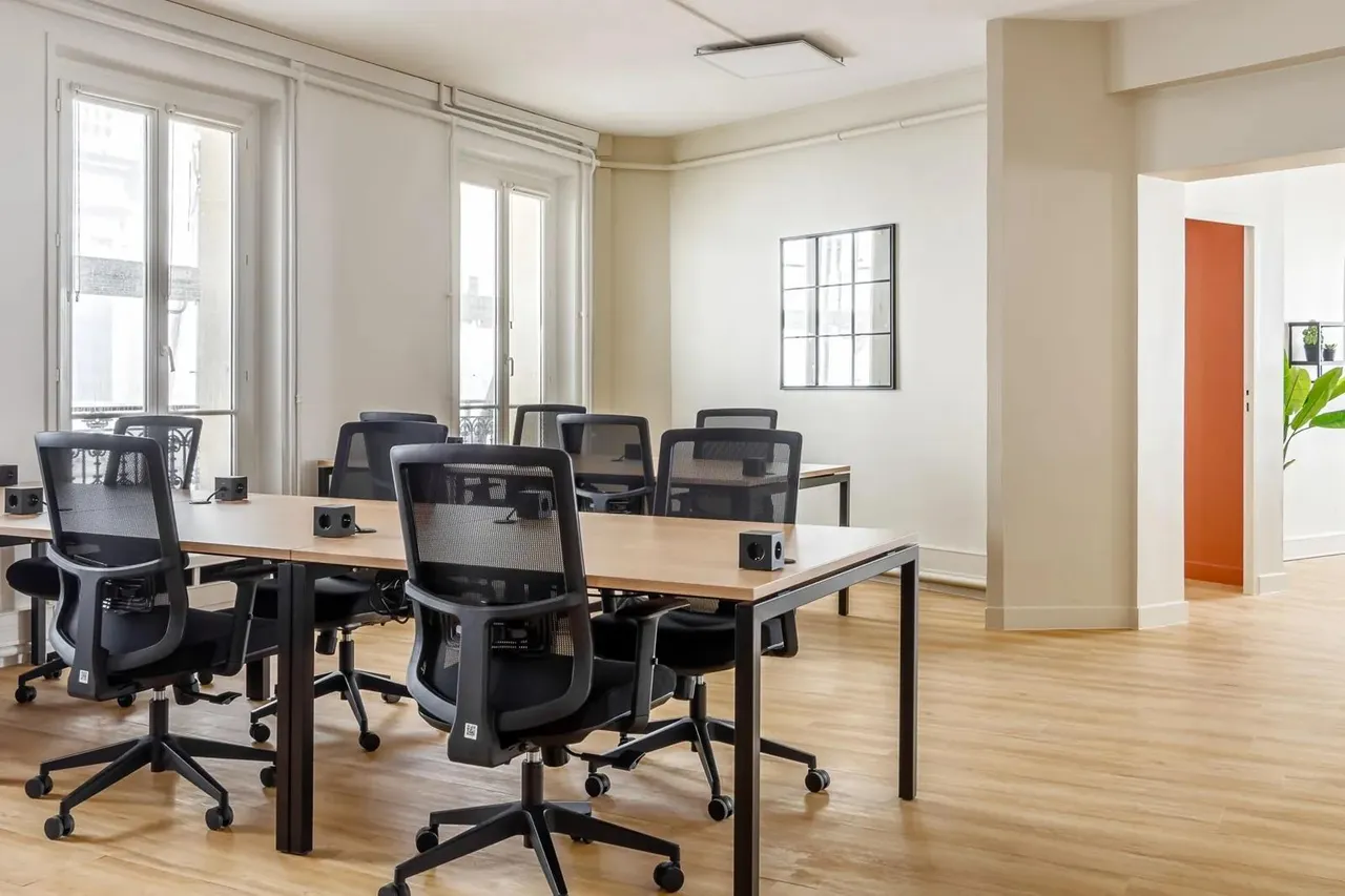 Bureau privatif 40 postes à louer - Paris 8e (Miromesnil) - photo 1