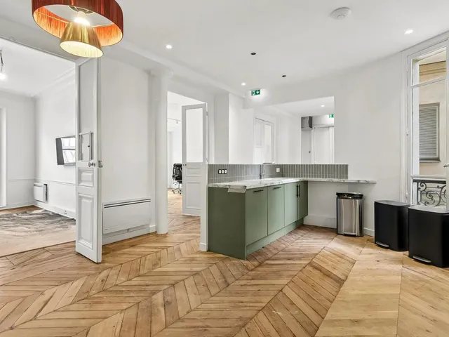 Bureau indépendant 30 postes à louer - Paris 2e (Turbigo) - photo 5