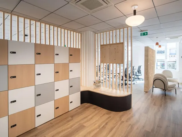 Bureau privatif 19 postes à louer - Paris 9e (Mogador) - photo 5